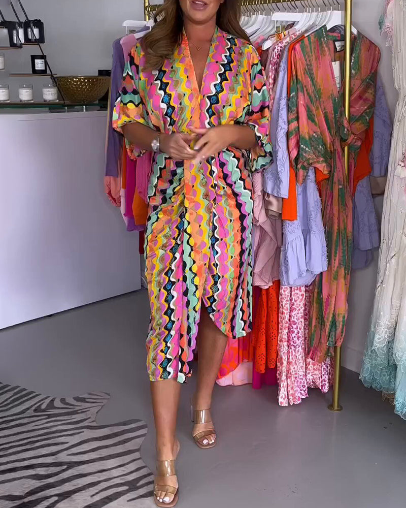 Jurk met V-hals en halve mouwen