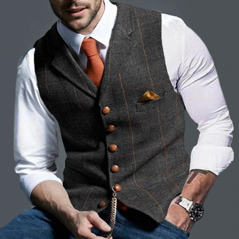 Mouwloos herengilet met klassieke omgeslagen mouwen