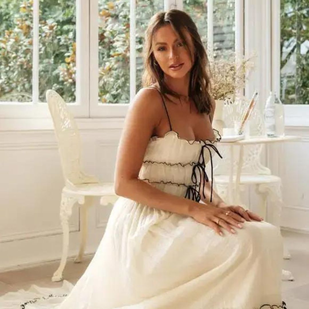 Maxi-jurk met ruches bovenaan en franje onderaan