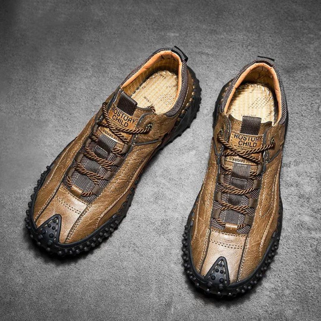 Robuuste outdoor veterschoenen met noppenprofiel