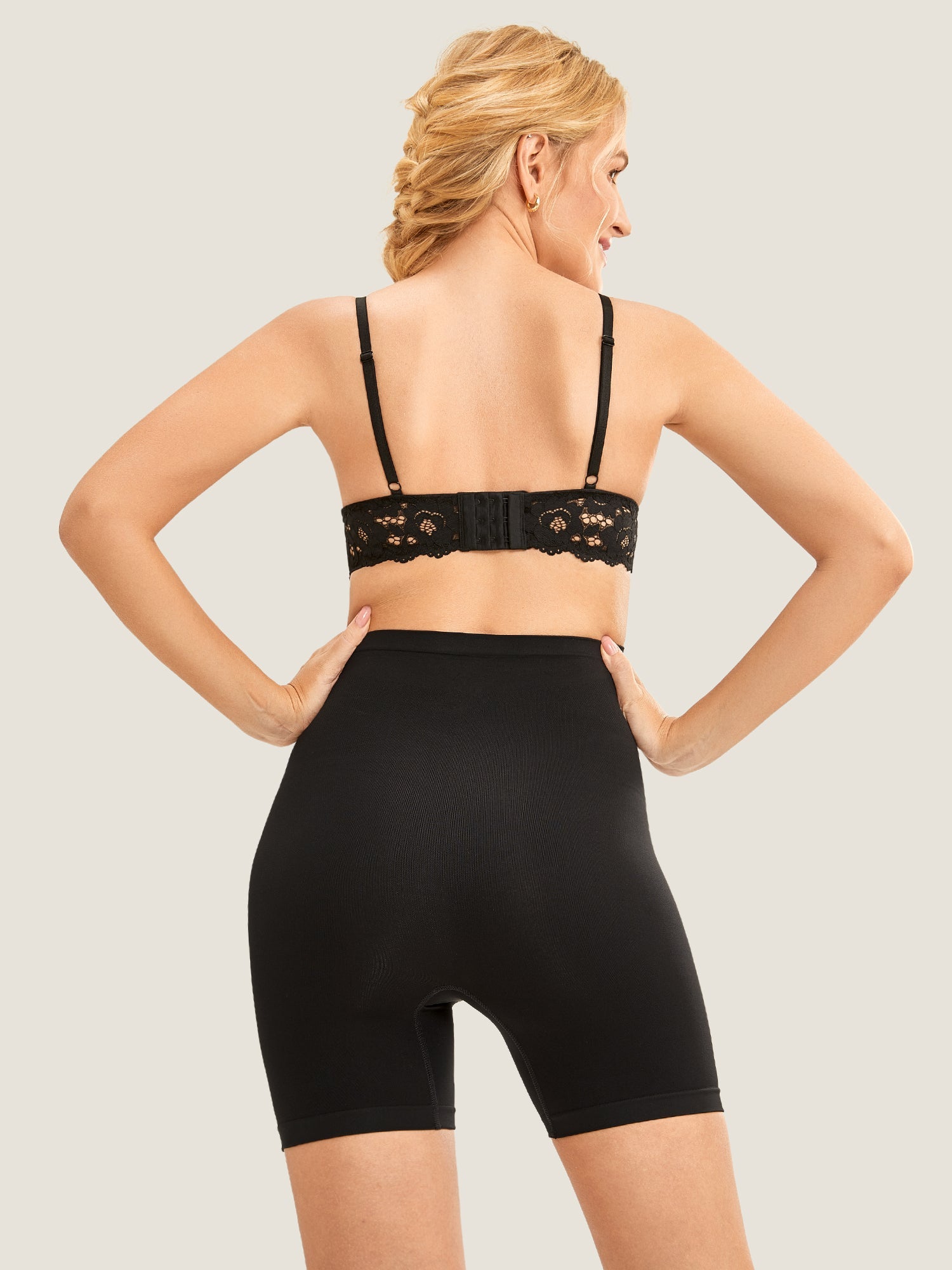 Zwangerschapsshort met hoge taille – naadloze shapewear short voor zwangeren