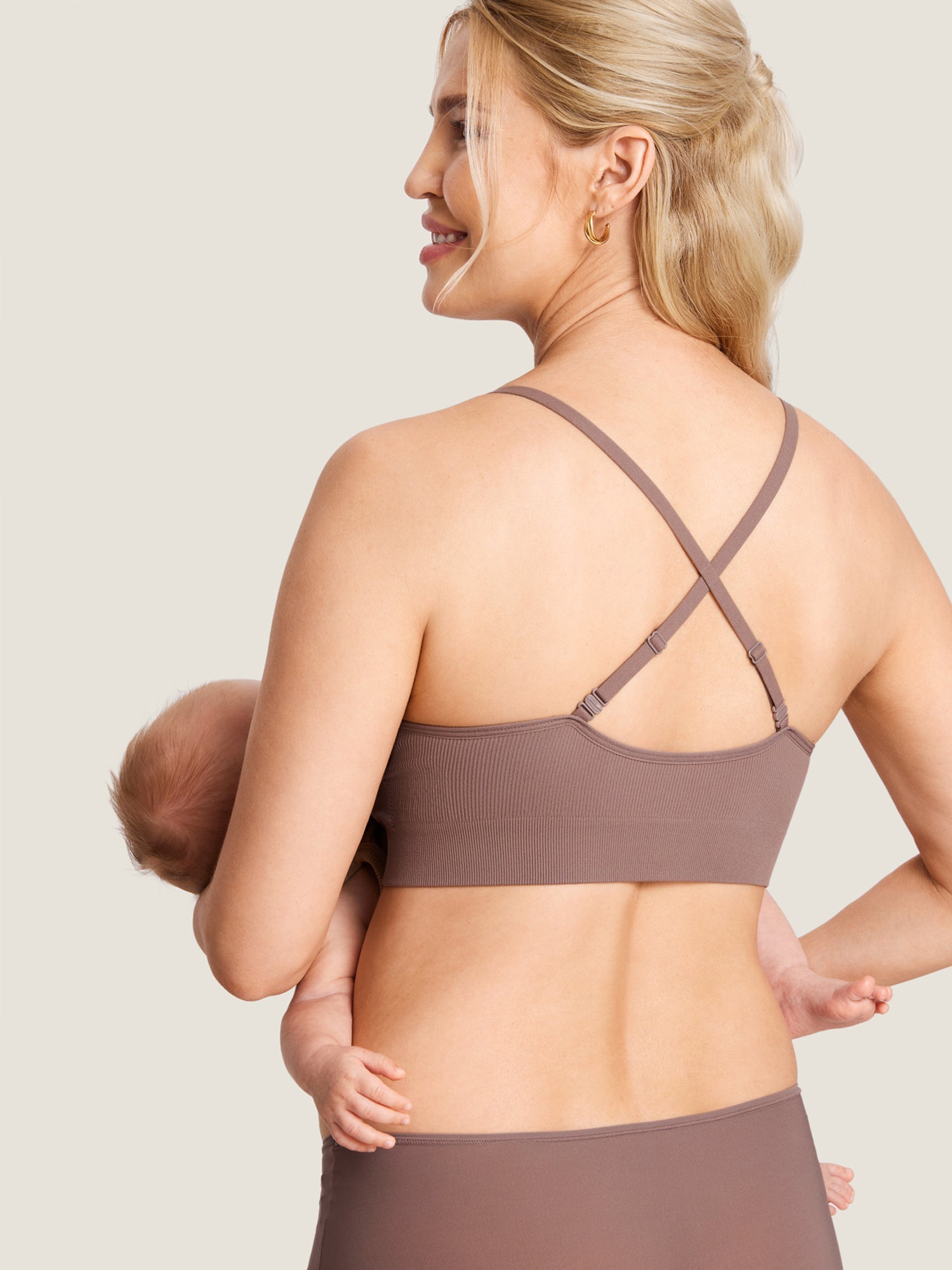Voedingsbeha zonder beugel in ribstof – zachte voedingsbralette met uitneembare pads
