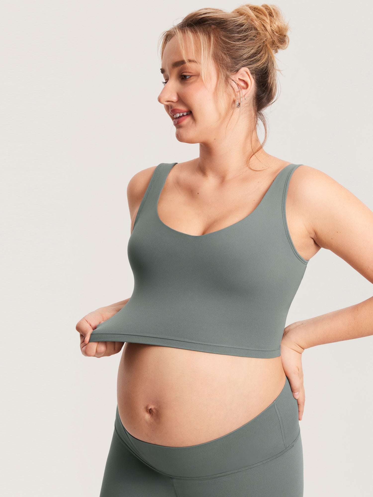 Voedingstop als croptop – Natrelax® voedingshemd met pads