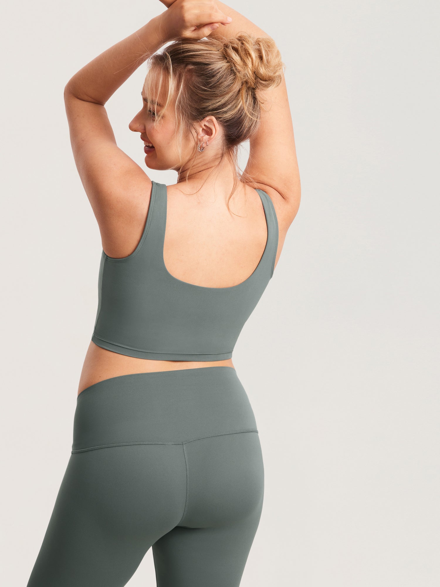 Voedingstop als croptop – Natrelax® voedingshemd met pads