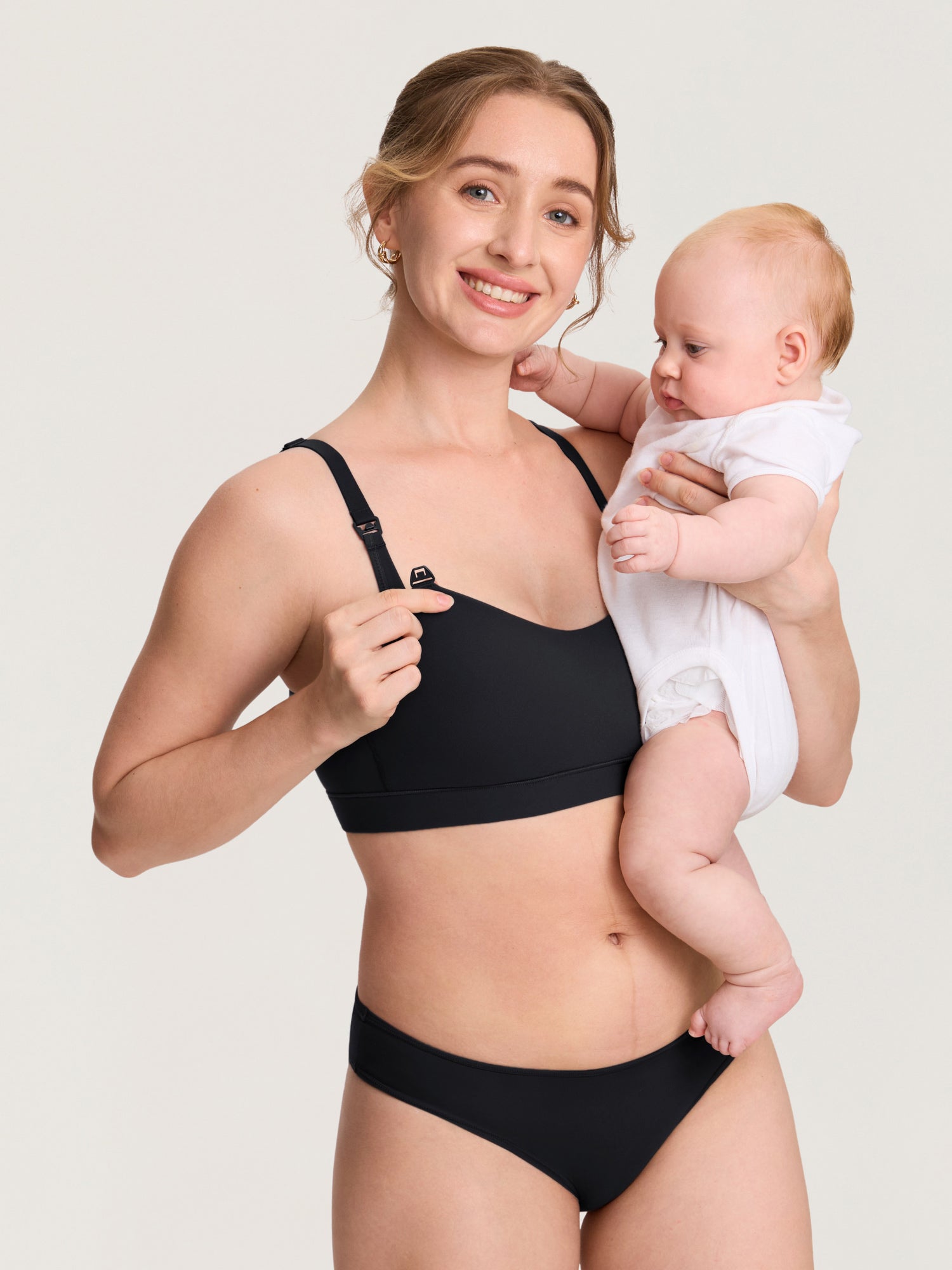 Naadloze voedingsbeha met voorgevormde cups – Inbarely® Plus grote maten