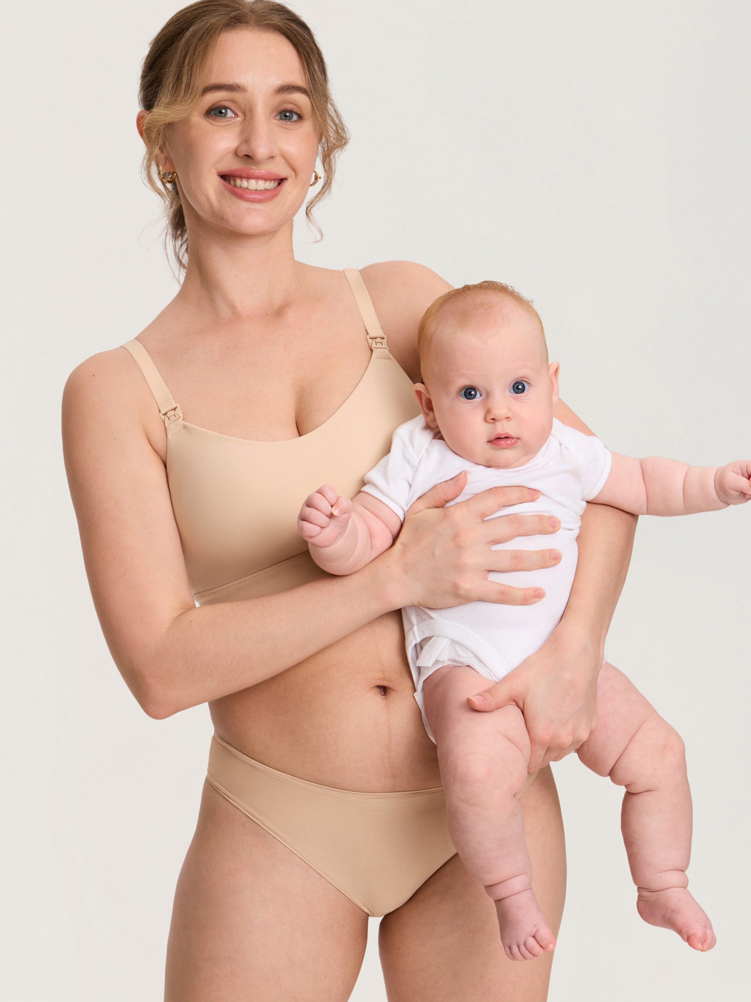 Naadloze voedingsbeha met voorgevormde cups – Inbarely® Plus grote maten
