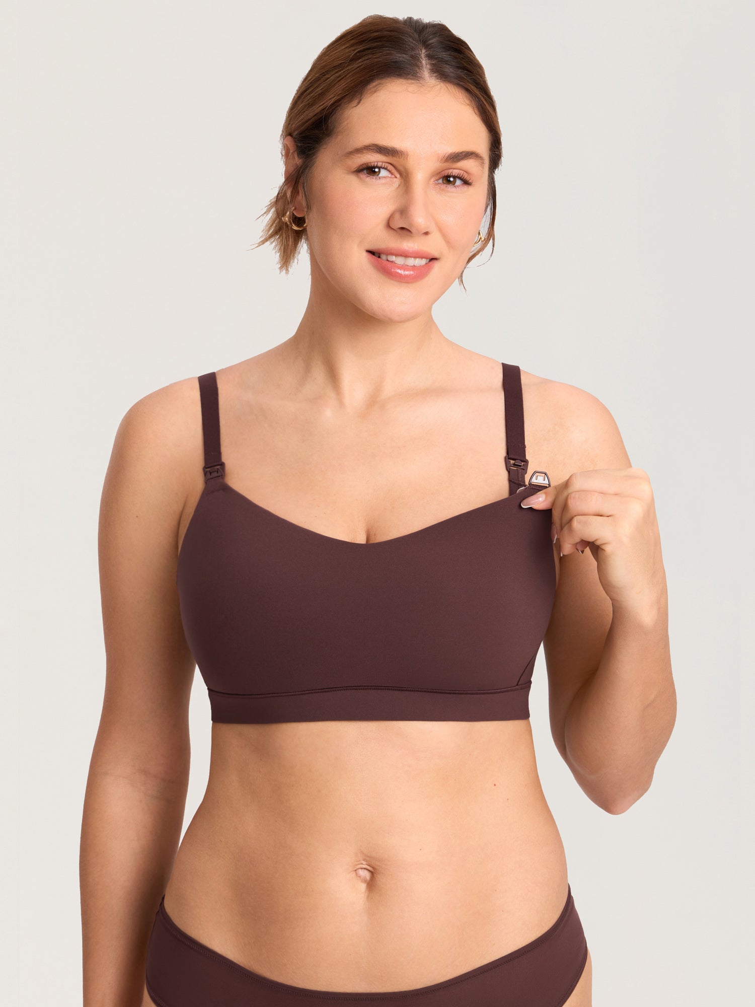Naadloze voedingsbeha met voorgevormde cups – Inbarely® Plus grote maten – Hazelnoot