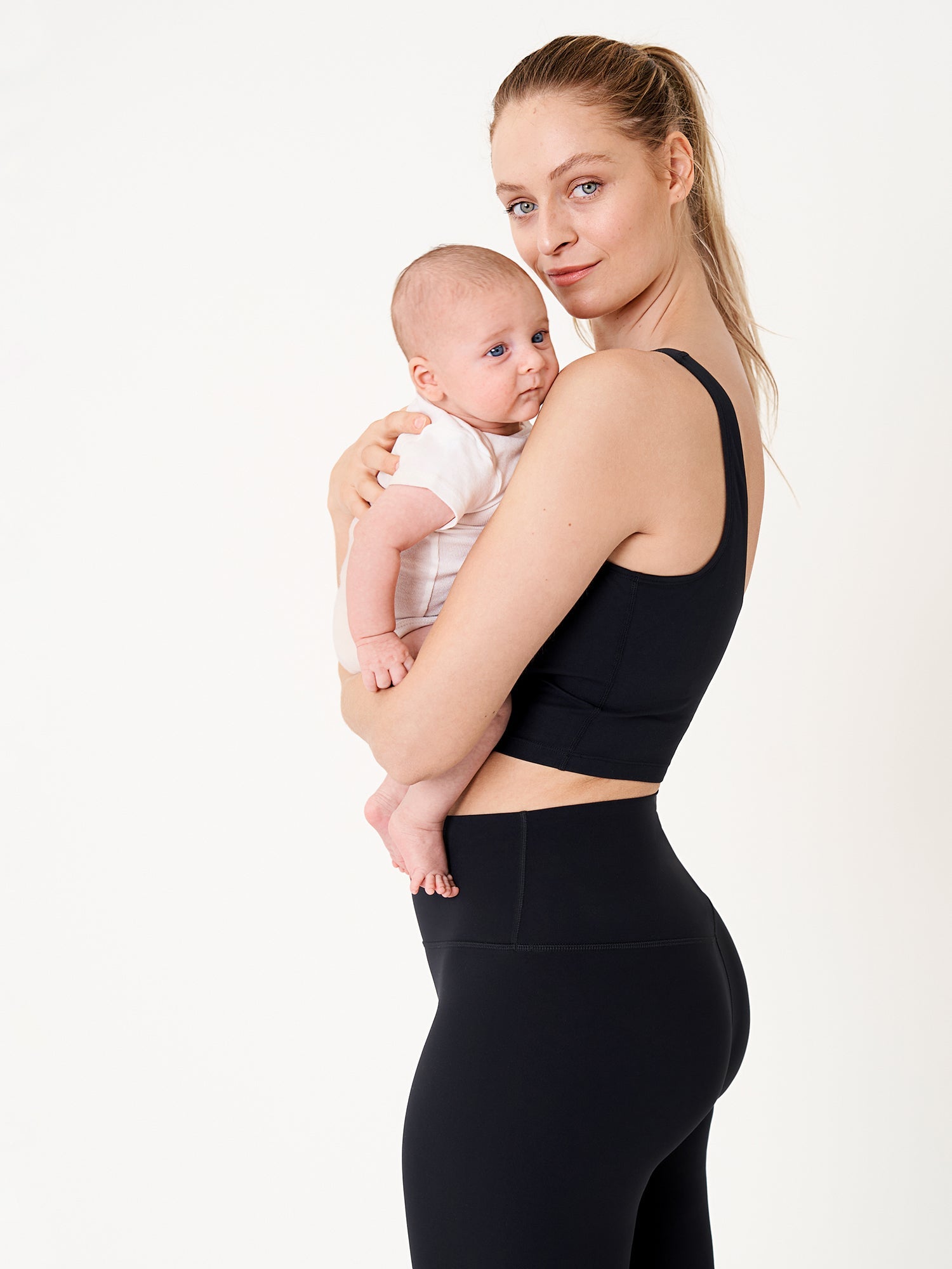 Voedingstop als croptop – Natrelax® voedingshemd met pads