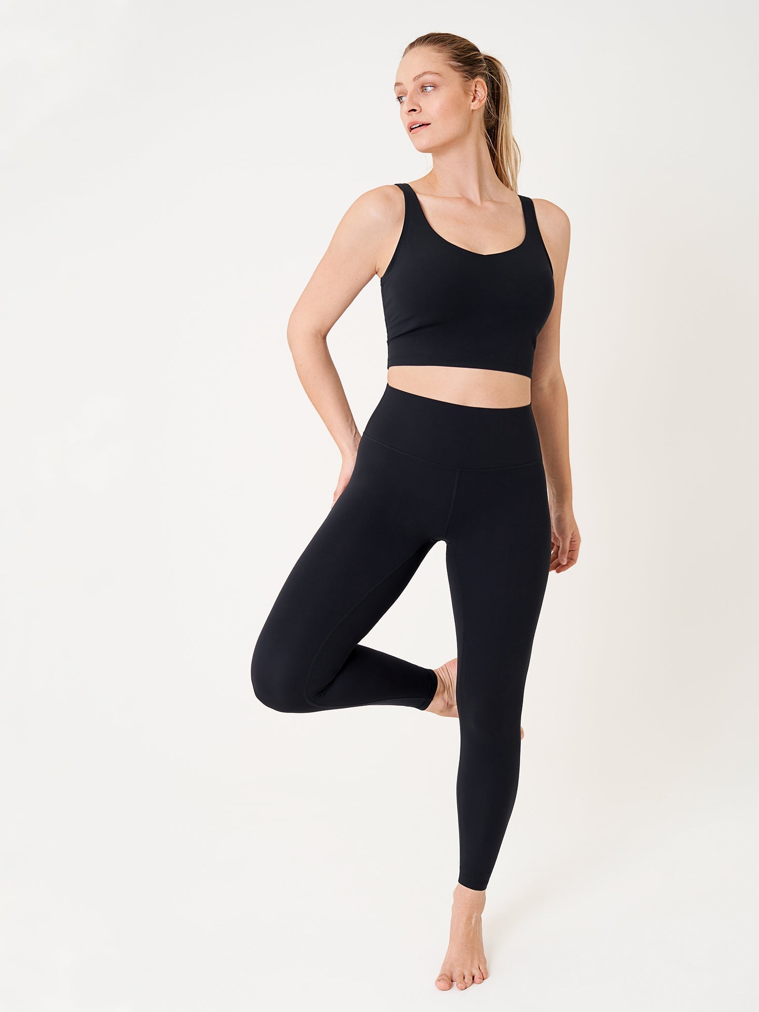 Voedingstop als croptop – Natrelax® voedingshemd met pads