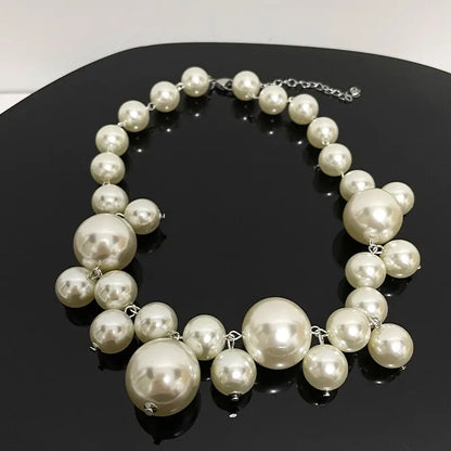 Grove parelketting met druppel detail