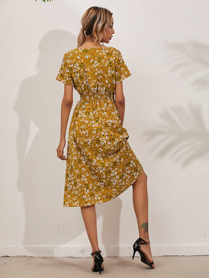Elegante zomerjurk met bloemenprint