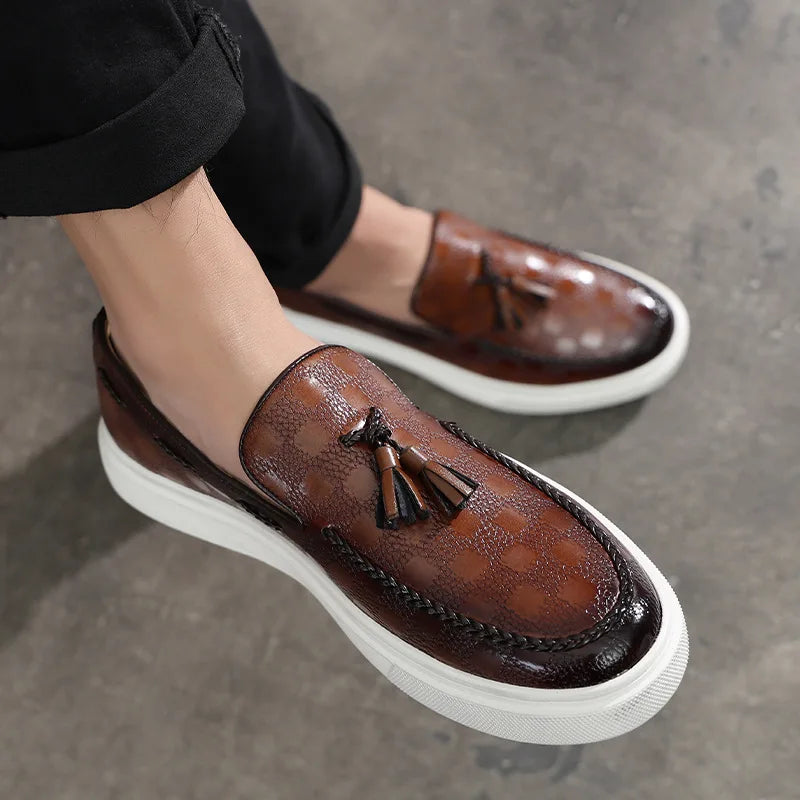 Klassieke loafers met kwastjes