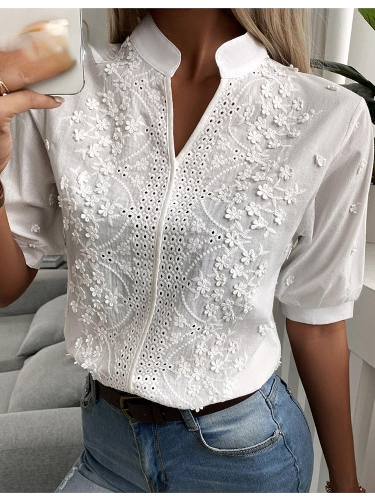 Elegante blouse met korte mouwen