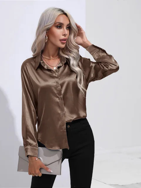 Elegante satijnen blouse