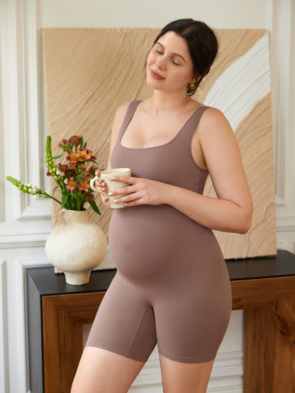 Zwangerschapsplaysuit in ribstof – romper met vierkante hals