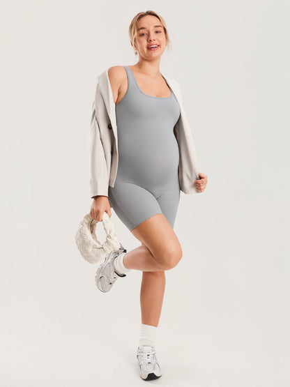 Zwangerschapsplaysuit in ribstof – romper met vierkante hals