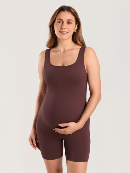 Zwangerschapsplaysuit in ribstof – romper met vierkante hals