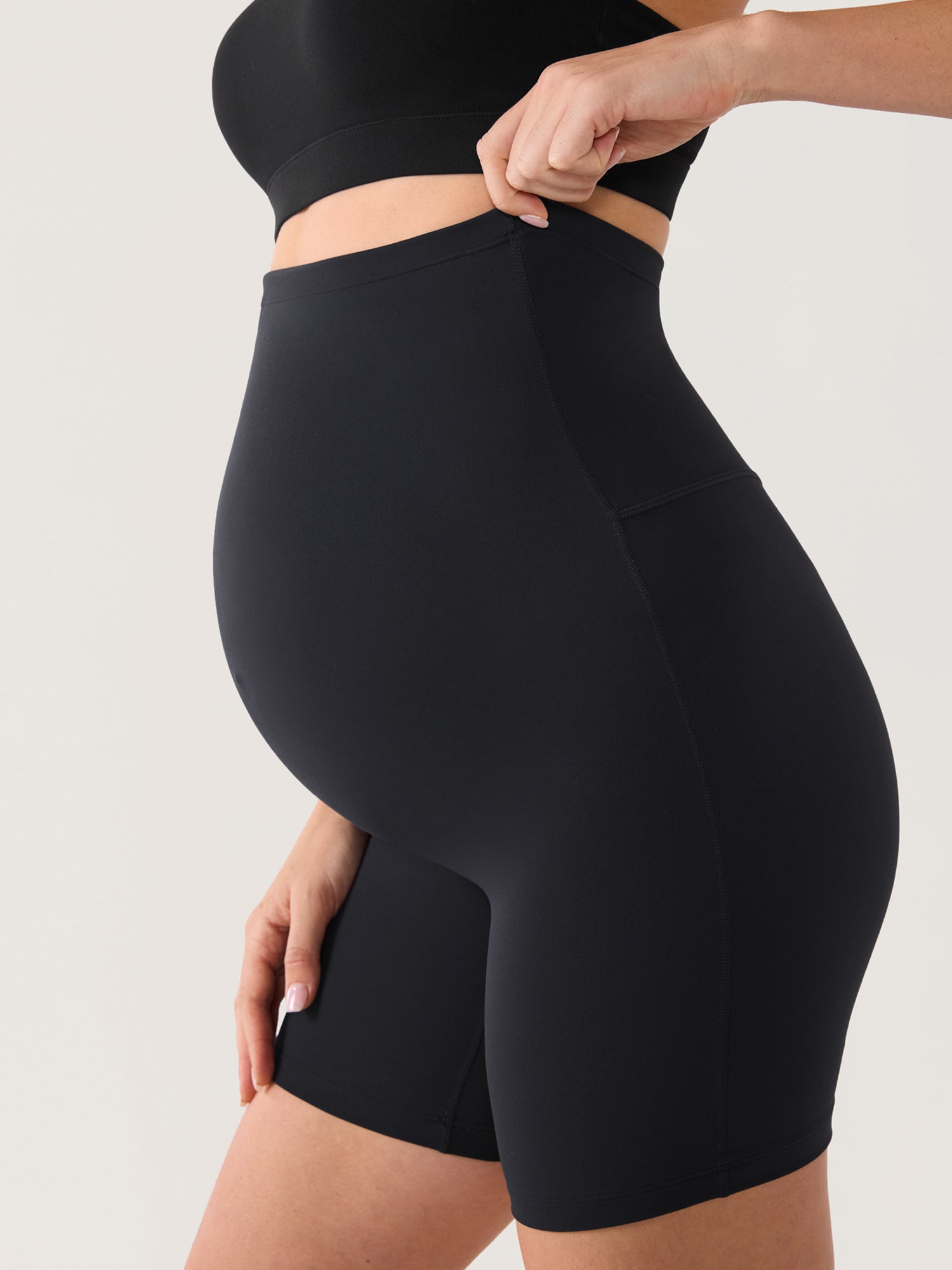 Zwangerschapsshort met naadloze voorkant – Natrelax® hoge taille, 15 cm