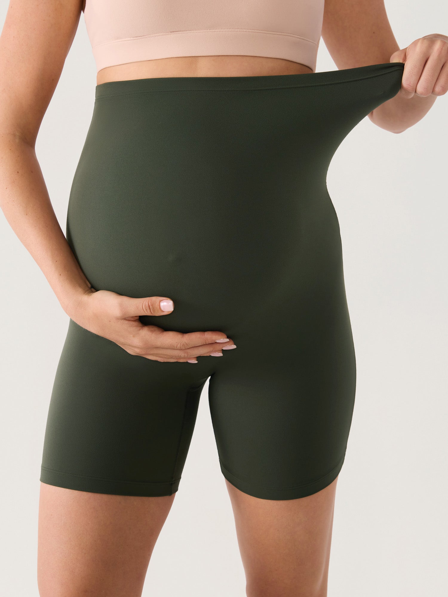 Zwangerschapsshort met naadloze voorkant – Natrelax® hoge taille, 15 cm