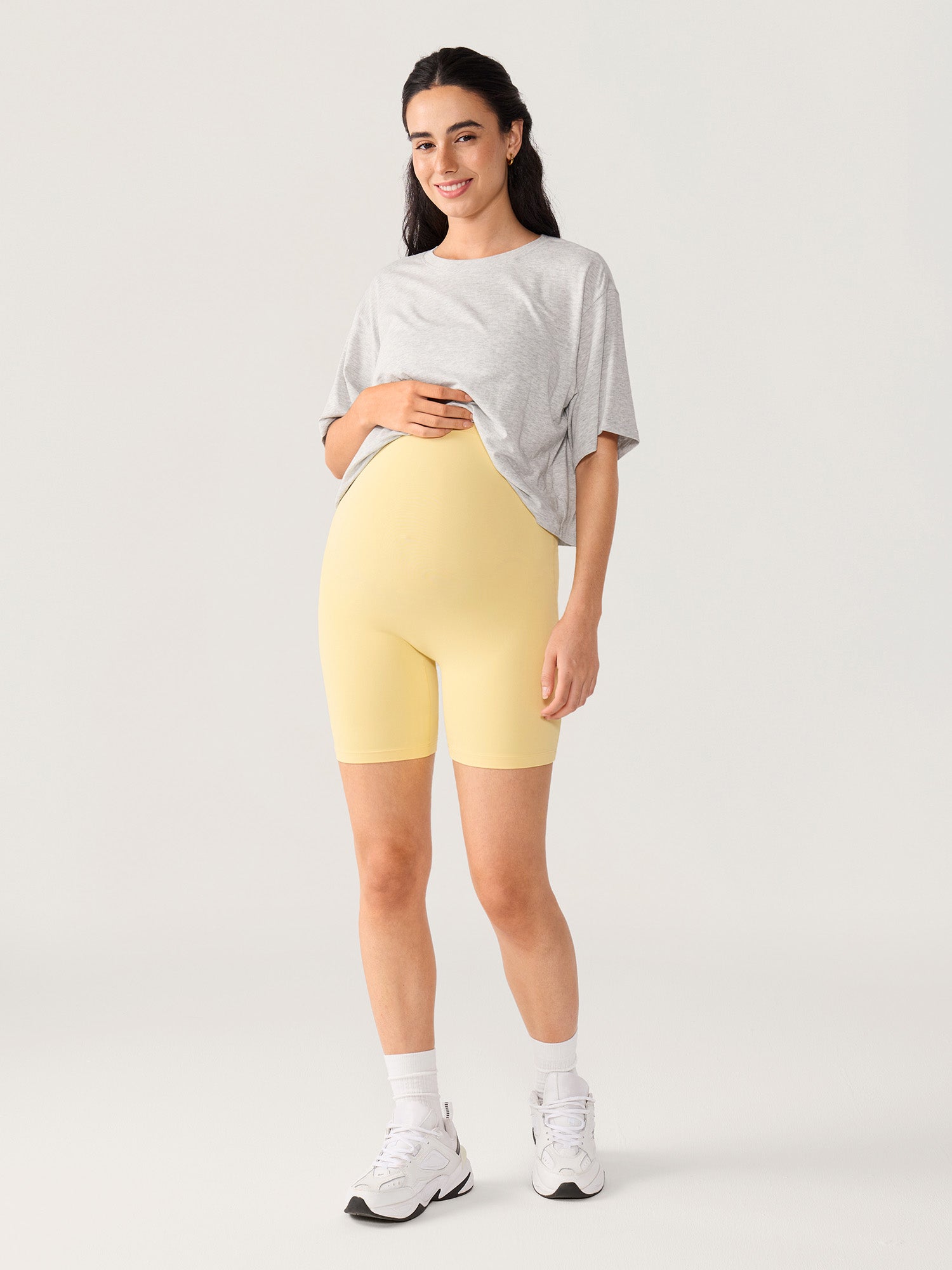 Zwangerschapsshort met naadloze voorkant – Natrelax® hoge taille, 15 cm