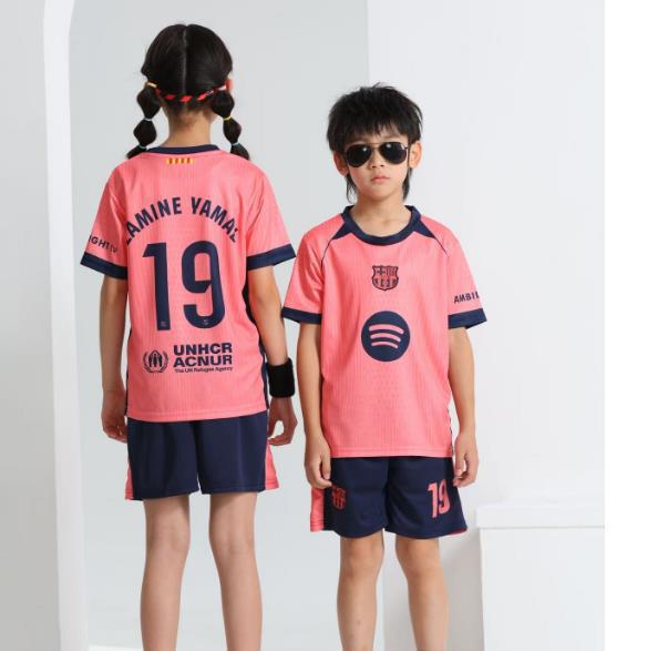 Lamine Yamal Voetbaltenue Kinderen - Shirt en Broekje