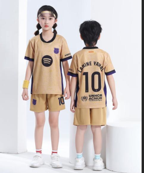 Lamine Yamal Voetbaltenue Kinderen - Shirt en Broekje