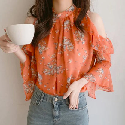 Chiffon blouse met off-the-shoulder design