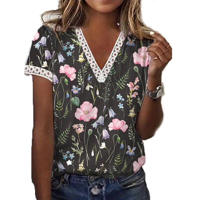 Top met kanten detail en bloemenprint