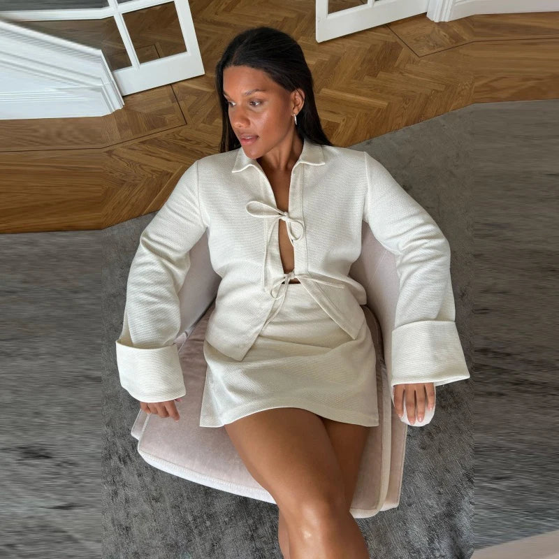 Gestructureerd vest met uitlopende mouwen