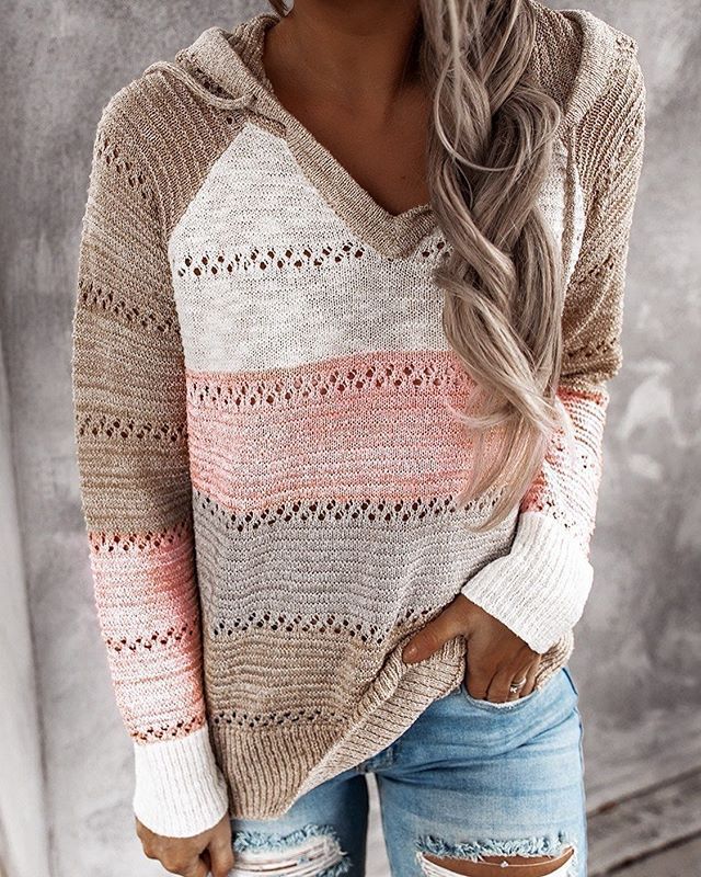 Evelin�� Hooded Sweater