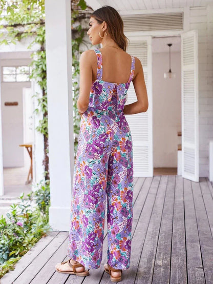 Gebloemde jumpsuit met wijde pijpen