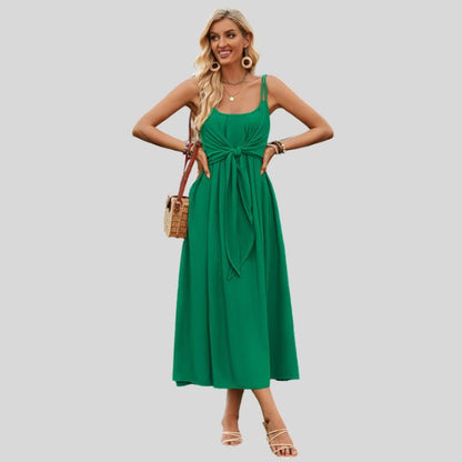 Mouwloze midi-jurk met knoopdetail aan de voorkant