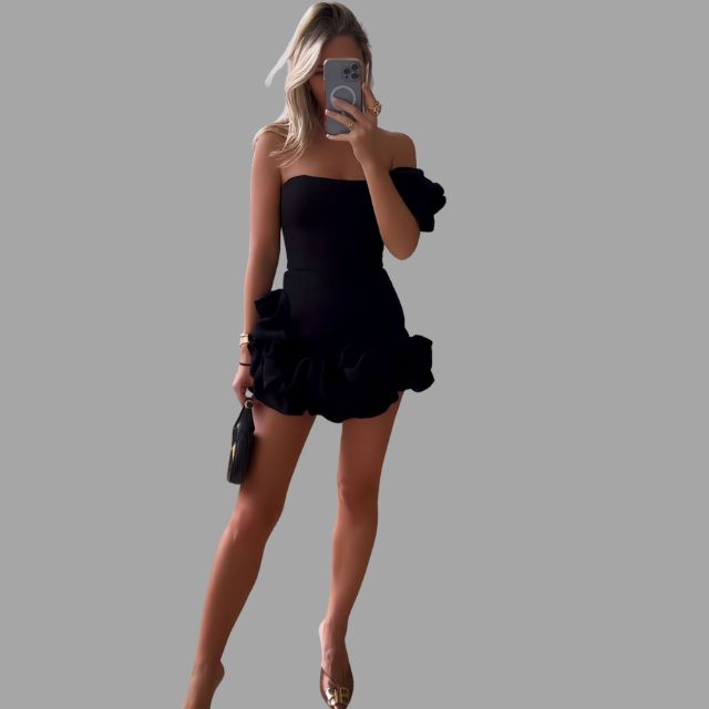 One-shoulder jurk met chic silhouet