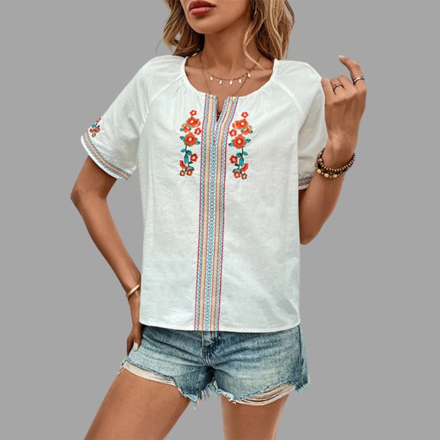 Geborduurd boho shirt met kwastjes