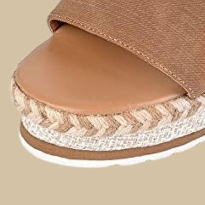 Casual sandalen met sleehak en espadrillezool