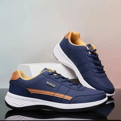 Lage sneakers met zijstrepen