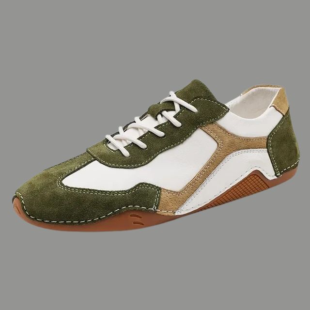 Ademende sneakers van echt leer met gegolfde zool