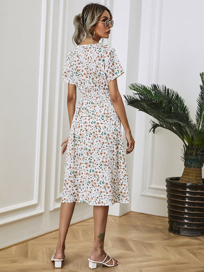Elegante zomerjurk met bloemenprint