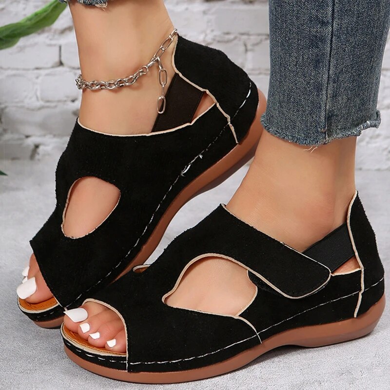 Sandalen met elegante hakken