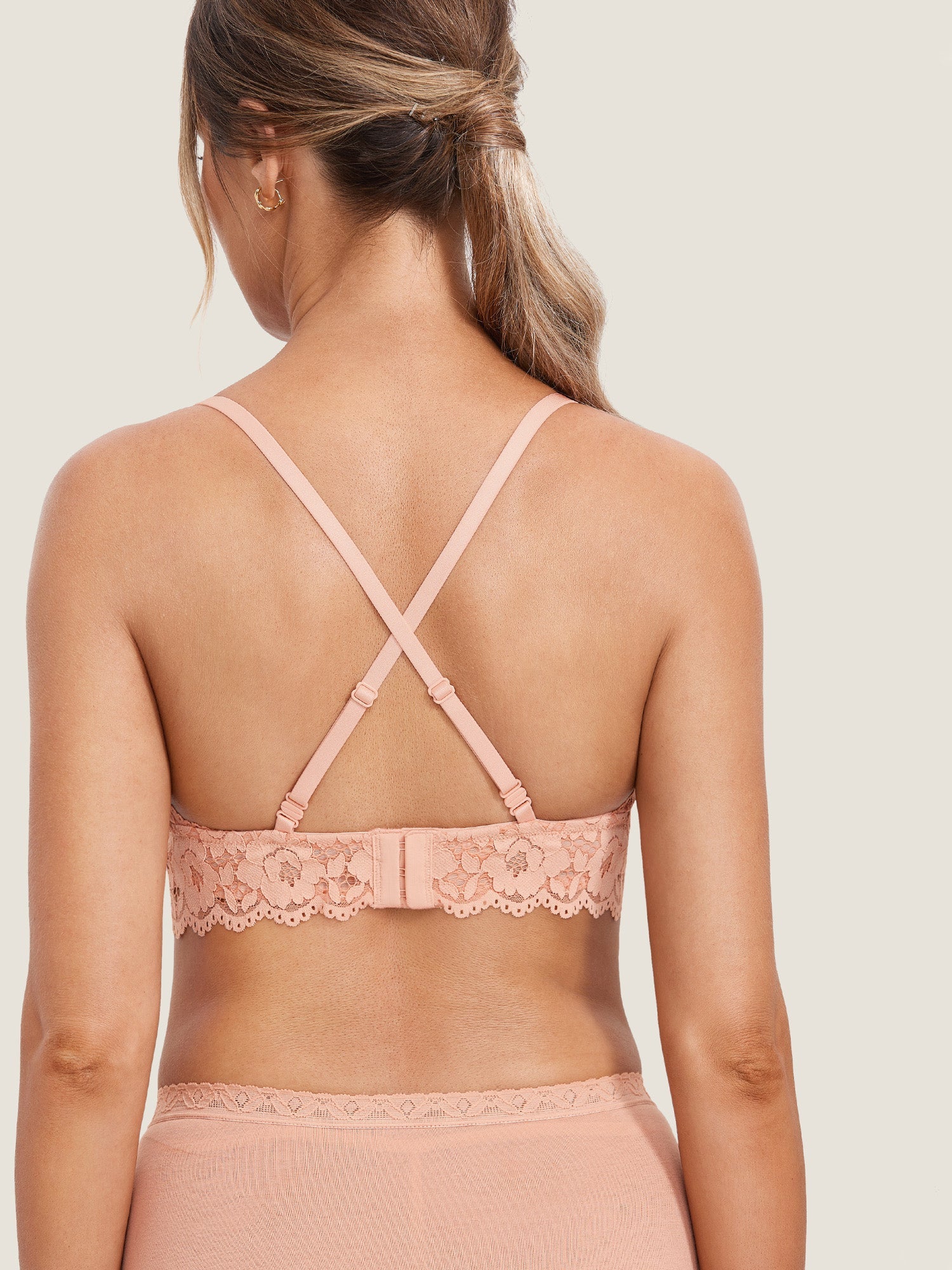Voedingsbeha van kant met extra bedekking – bralette met diepe V-hals