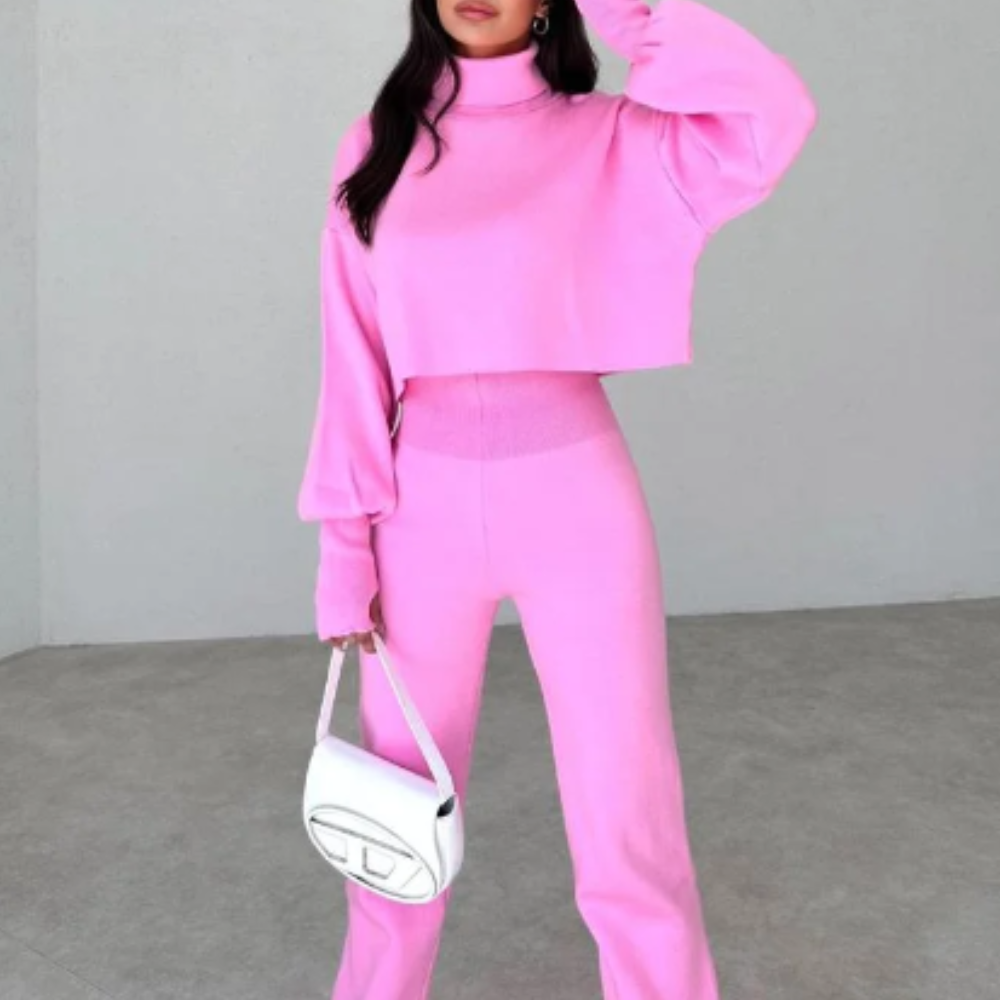 Damesset met coltrui en lange broek