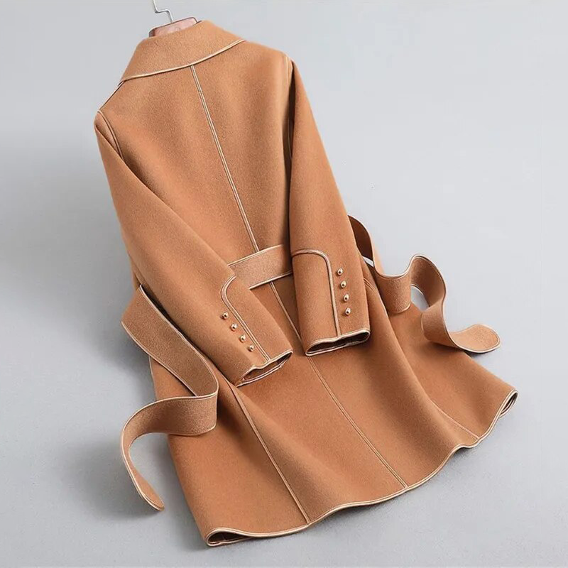 Geneviève™ Luxe trenchcoat